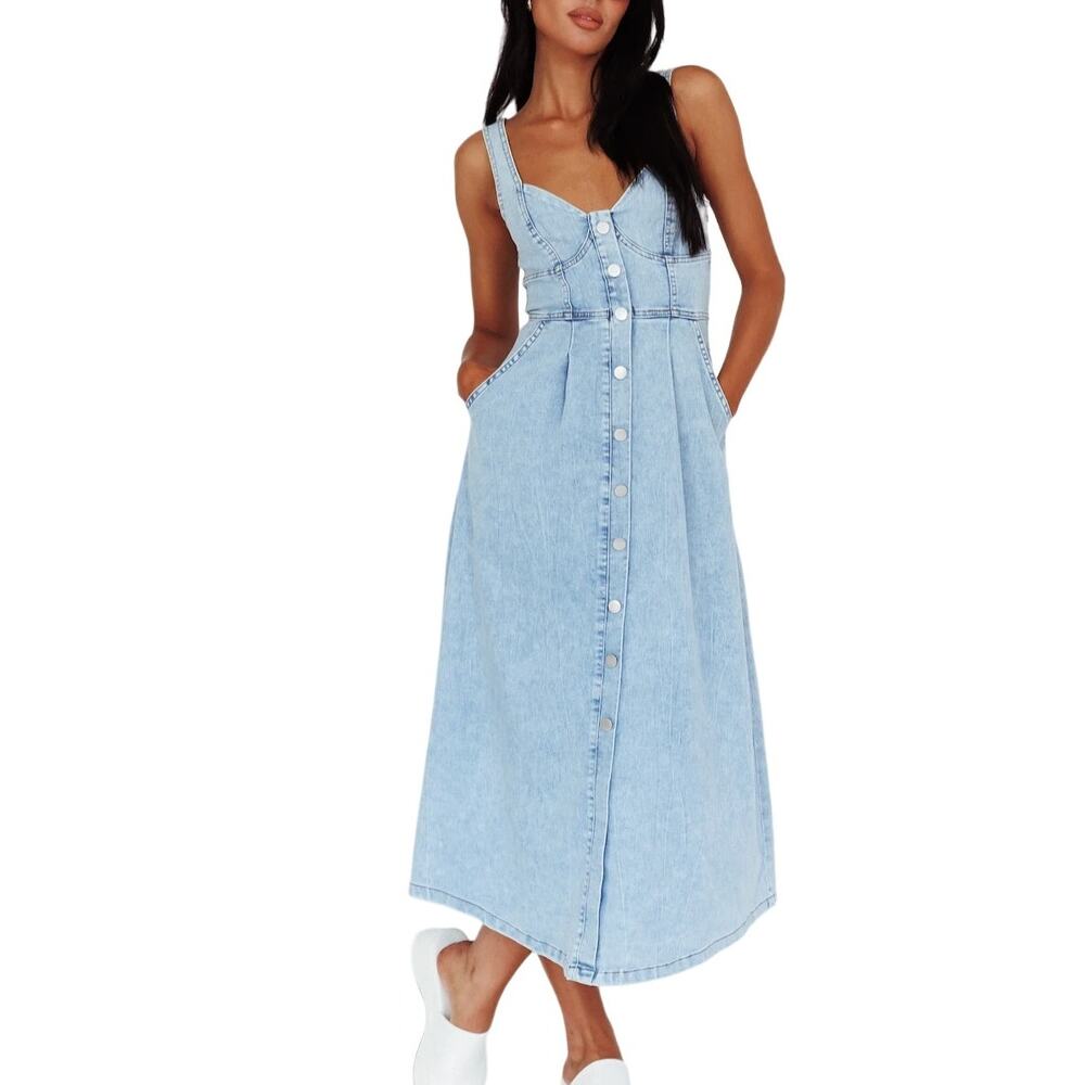 Selfie Leslie Light Blue Denim Midi Dress